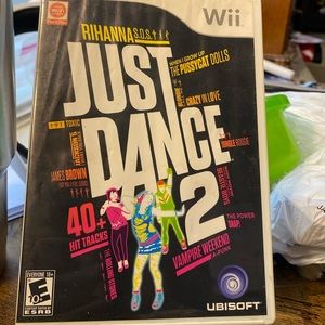 Wii Just Dance 2 Rated E10+ = Everyone over 10 years old (G30)